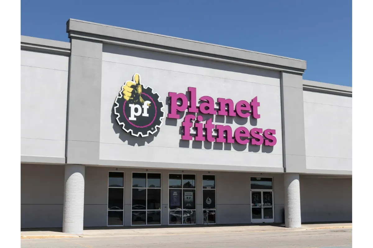 is there a cancellation fee for planet fitness